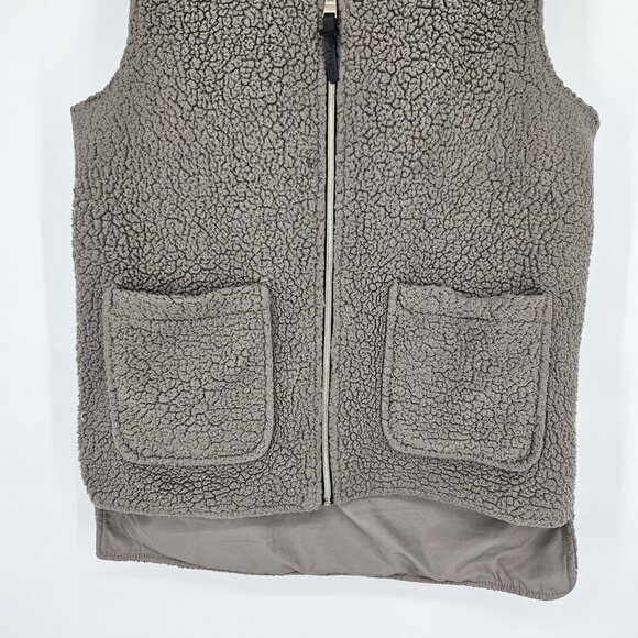 Calvin Klein Performance Vest Womens Medium Sherpa Fleece Zip Pockets Windproof - Picture 4 of 11